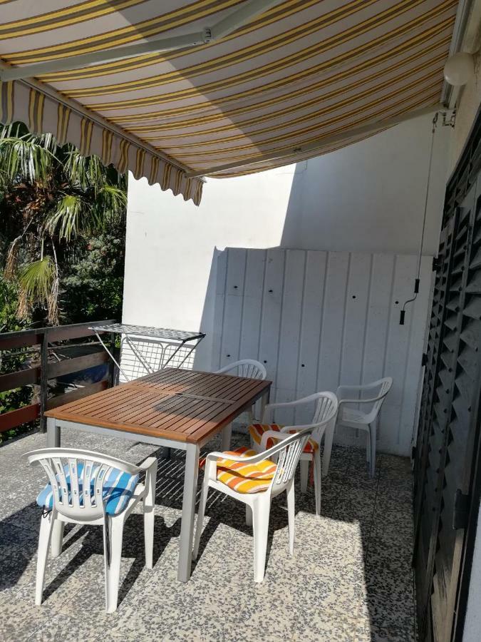 Apartman Renata โนวีวีโนดอลสกี ภายนอก รูปภาพ